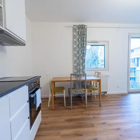 Whats-app Self-check-in - Studio, 5 Minutes To Center Apartamento Graz